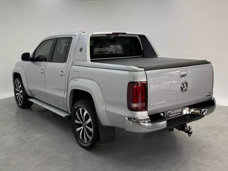 Volkswagen Amarok Prata 8