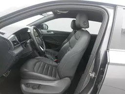 Volkswagen Taos
