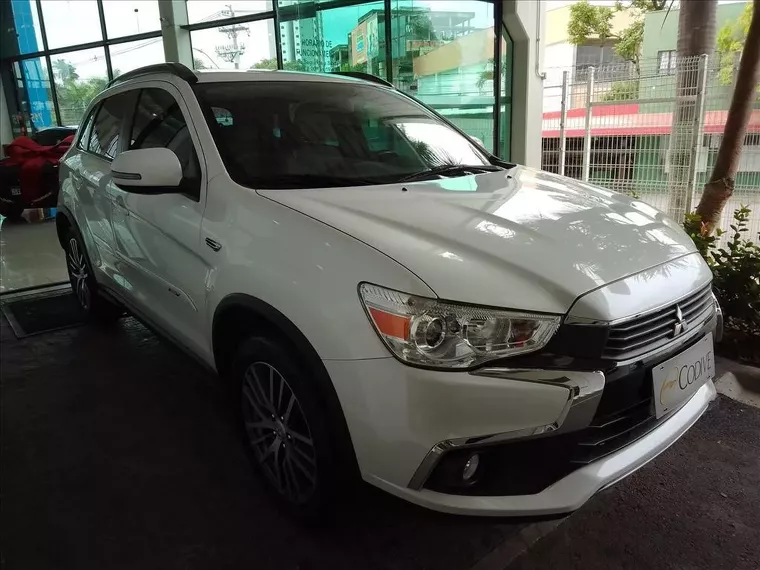 Mitsubishi ASX Branco 5