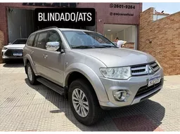 Mitsubishi Pajero Dakar