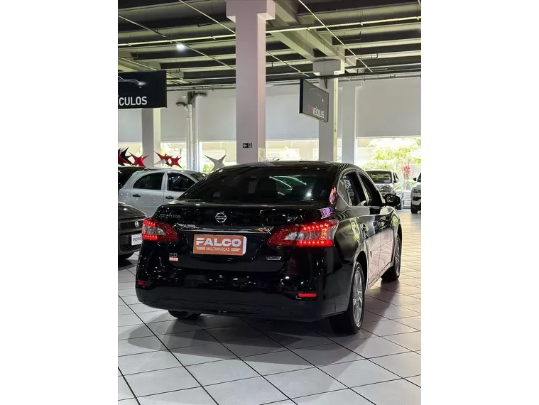 Nissan Sentra Preto 7