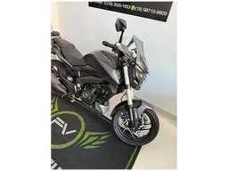 Bajaj Dominar