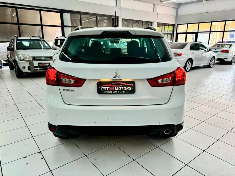 Mitsubishi ASX Branco 9