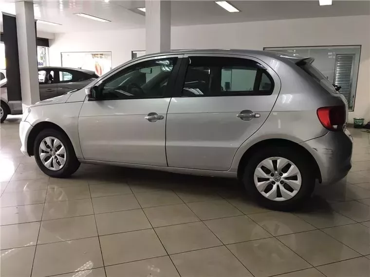 Volkswagen Gol Prata 6