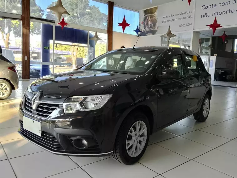 Renault Sandero Preto 1