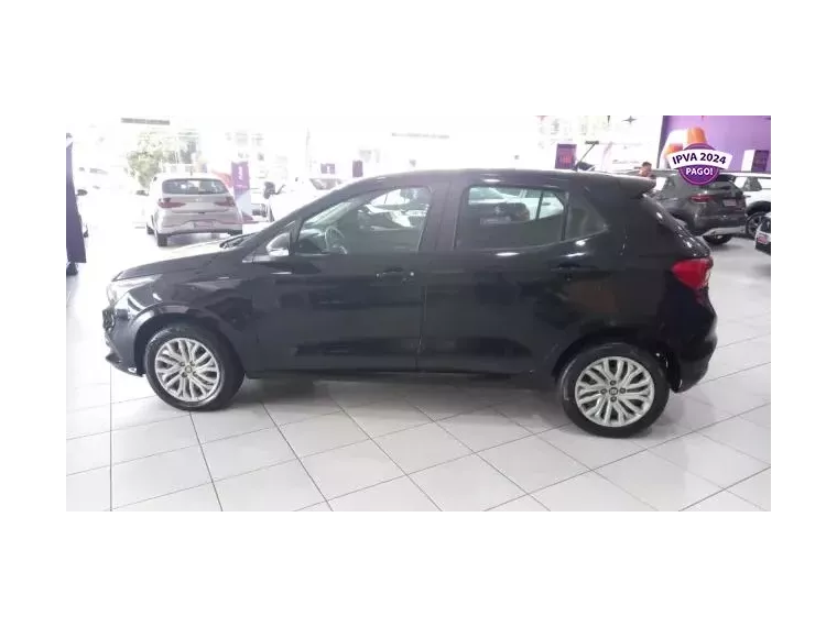 Fiat Argo Preto 4