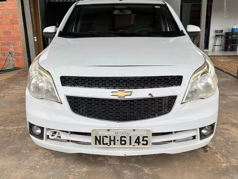 Chevrolet Agile Branco 2