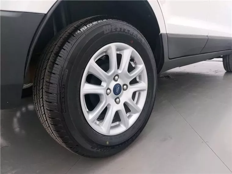 Ford Ecosport Branco 5