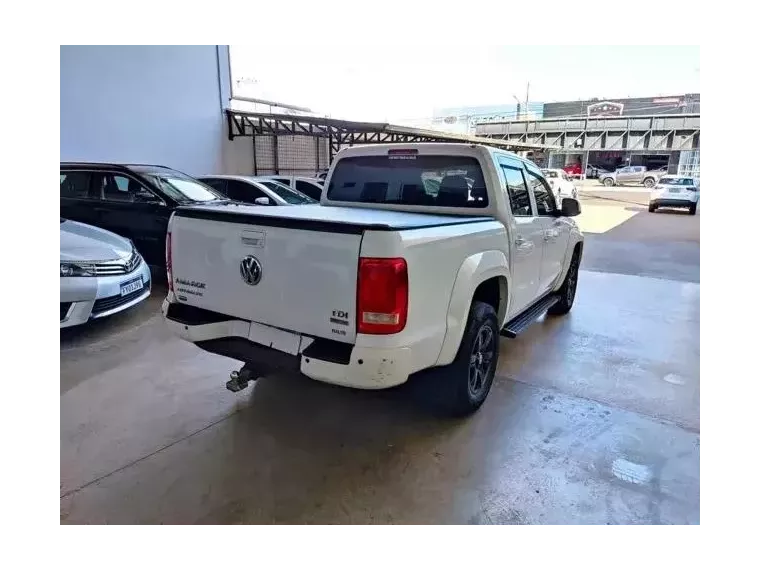 Volkswagen Amarok Branco 2