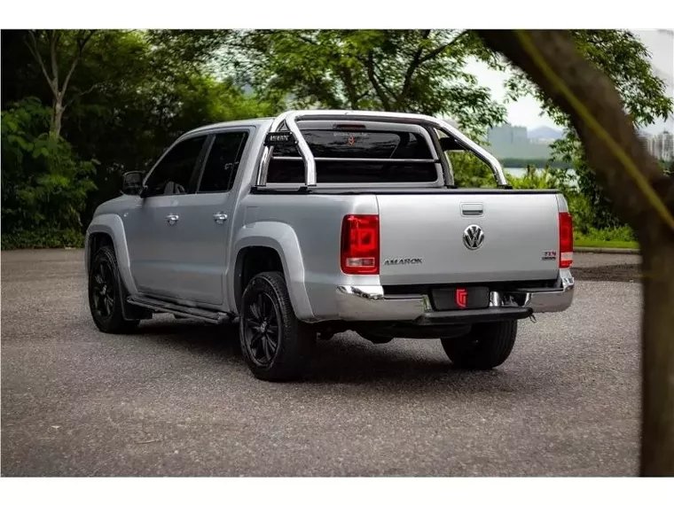 Volkswagen Amarok Prata 5