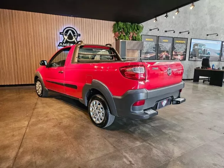 Fiat Strada Vermelho 4