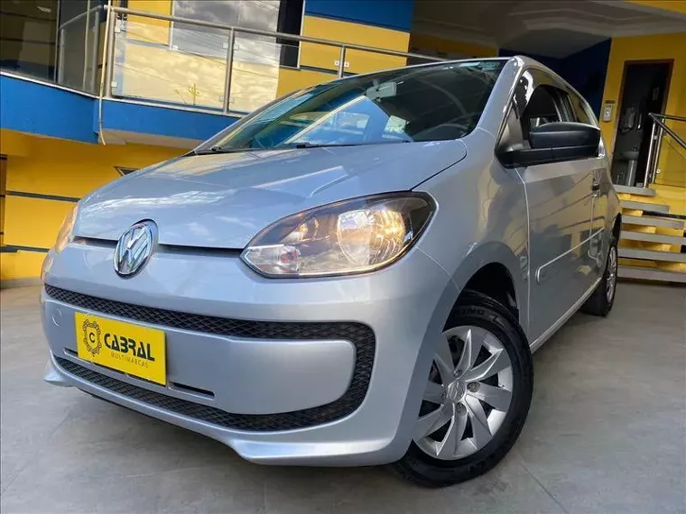 Volkswagen UP Prata 3