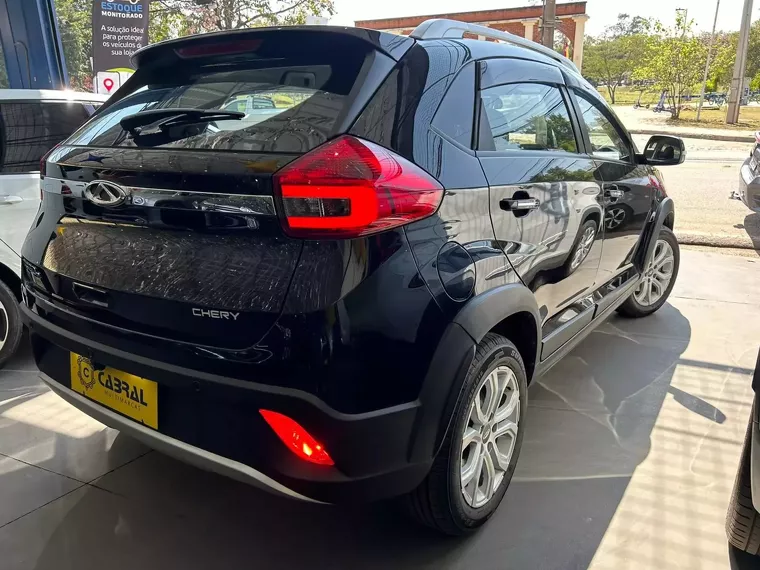 Chery Tiggo 2 Preto 11