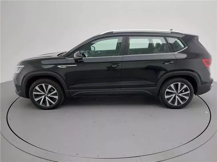 Volkswagen Taos Preto 10