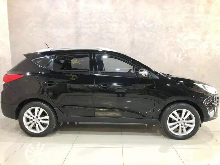 Hyundai IX35 Preto 7