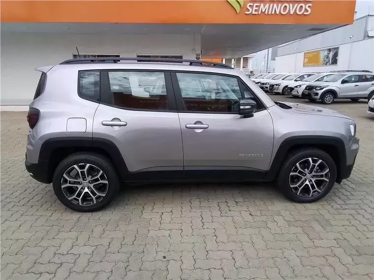 Jeep Renegade Prata 12