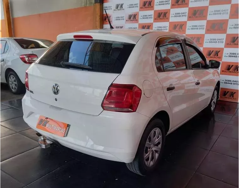 Volkswagen Gol Branco 13