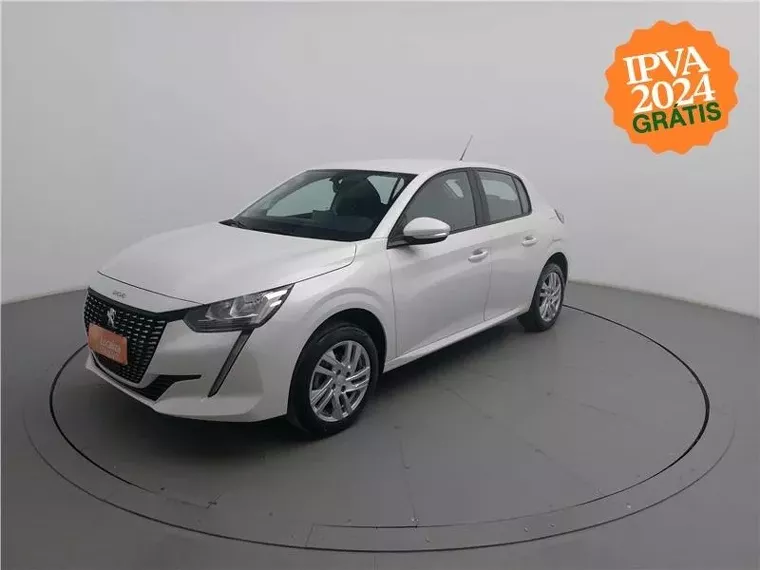 Peugeot 208 Branco 9