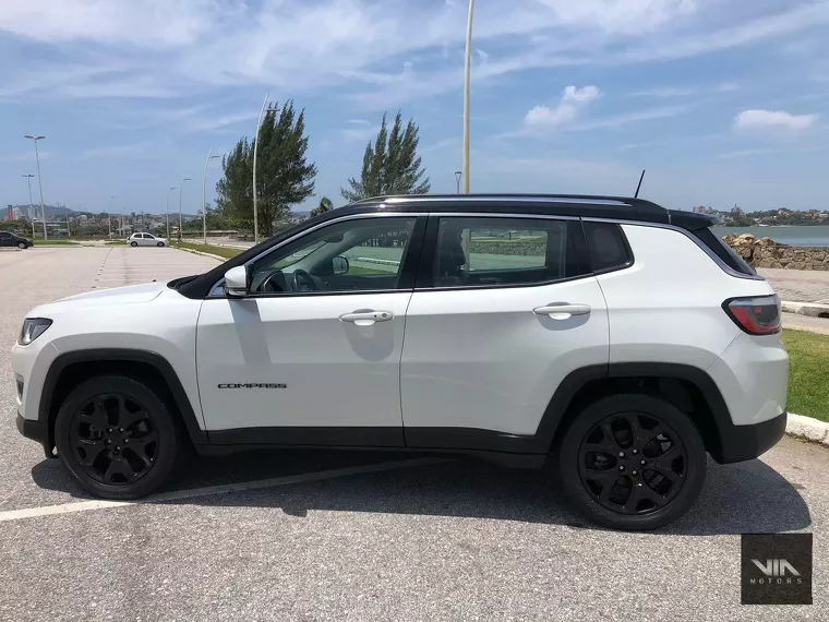 Jeep Compass Branco 12