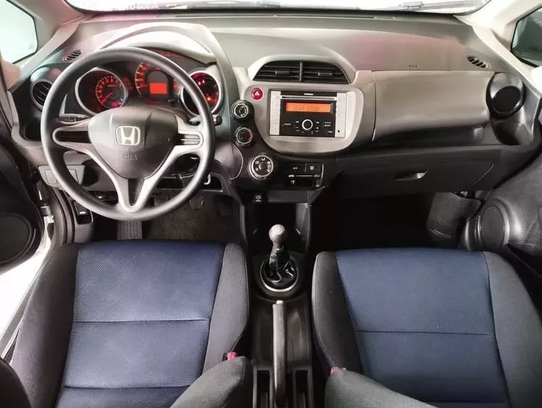 Honda FIT Cinza 8