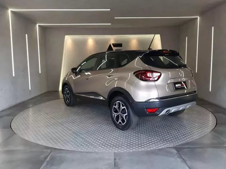 Renault Captur Bege 2