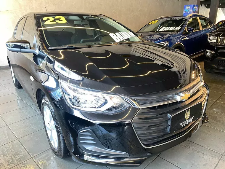 Chevrolet Onix Cinza 3