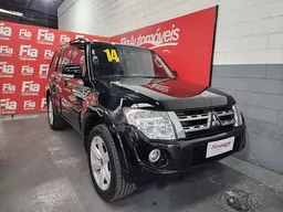 Mitsubishi Pajero Full