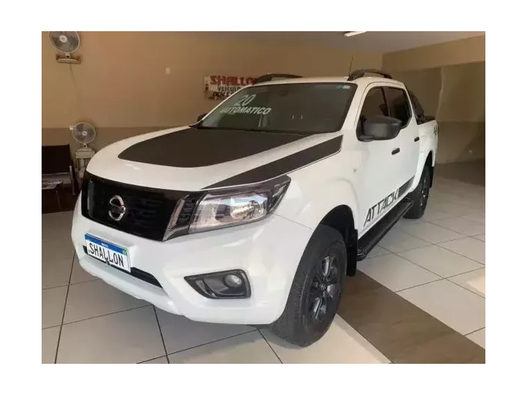 Nissan Frontier Branco 5