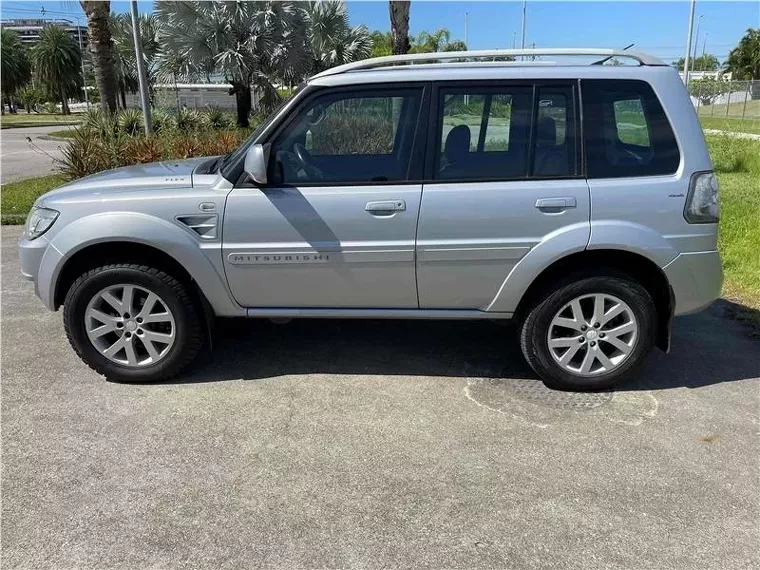 Mitsubishi Pajero TR4 Prata 3