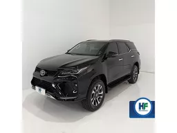 Toyota Hilux SW4