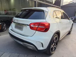 Mercedes-benz GLA 250