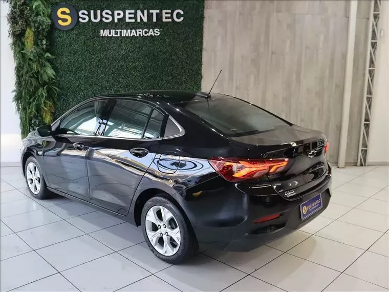 Chevrolet Onix Preto 7