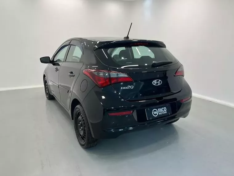 Hyundai HB20 Preto 9