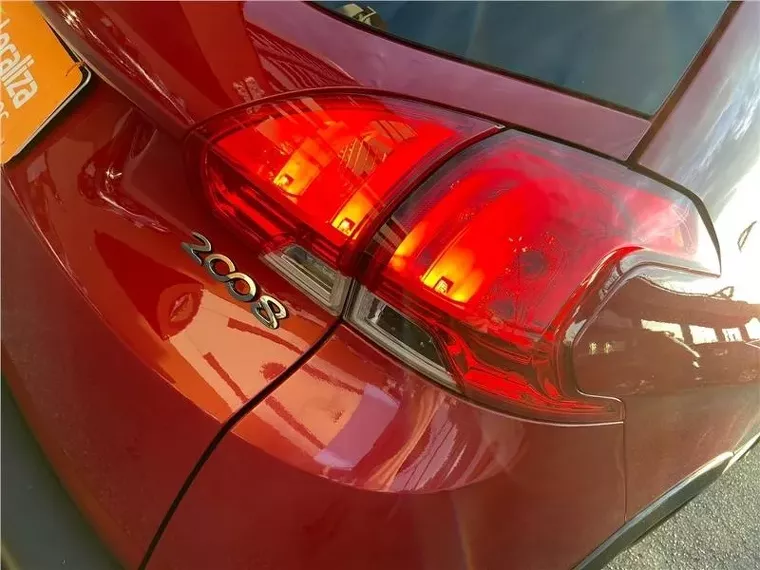 Peugeot 2008 Vermelho 8