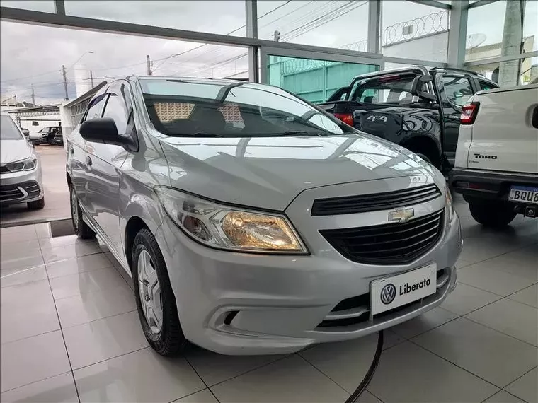 Chevrolet Prisma Prata 5