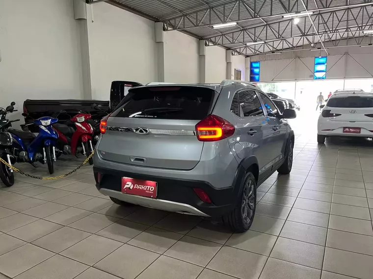 Chery Tiggo 2 Prata 12