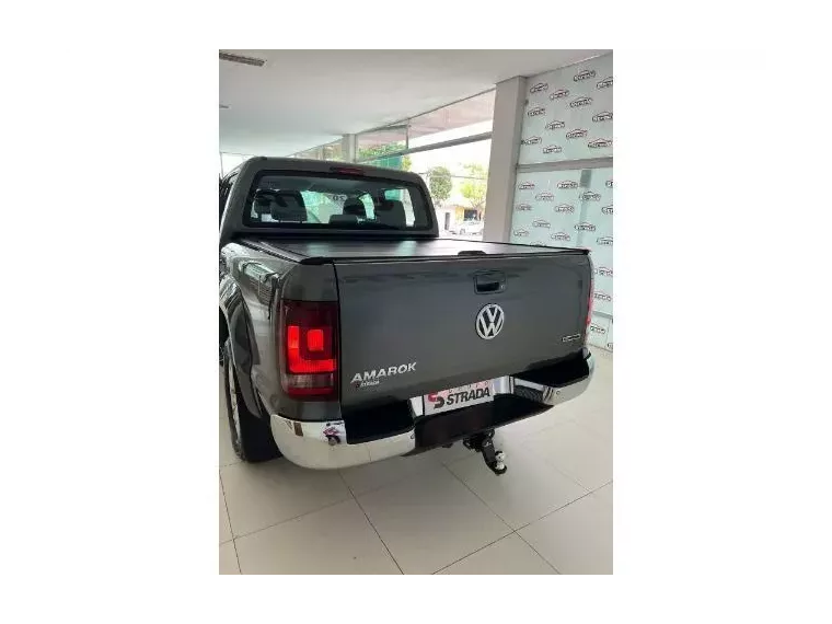 Volkswagen Amarok Cinza 8