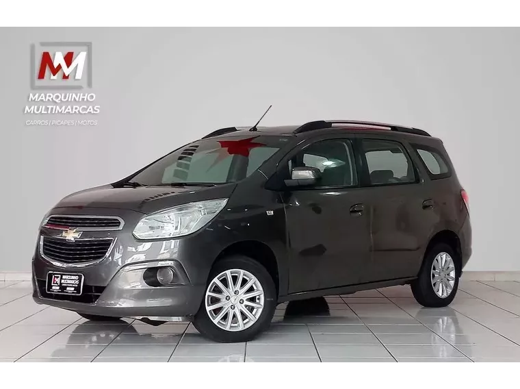 Chevrolet Spin Cinza 16