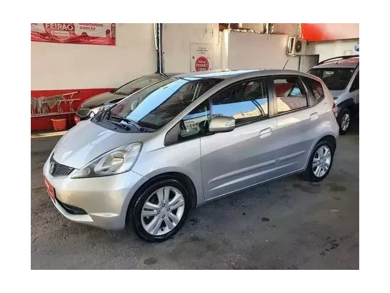 Honda FIT Prata 3