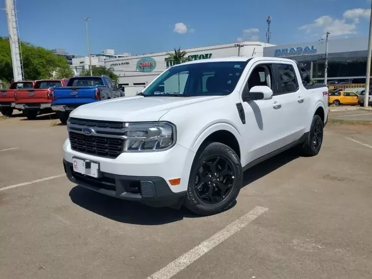 Ford Maverick Branco 4