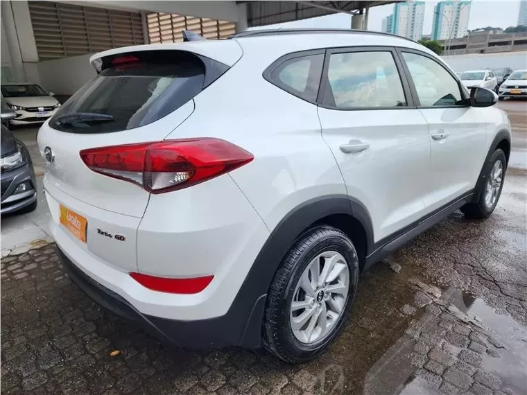 Hyundai Tucson Branco 9