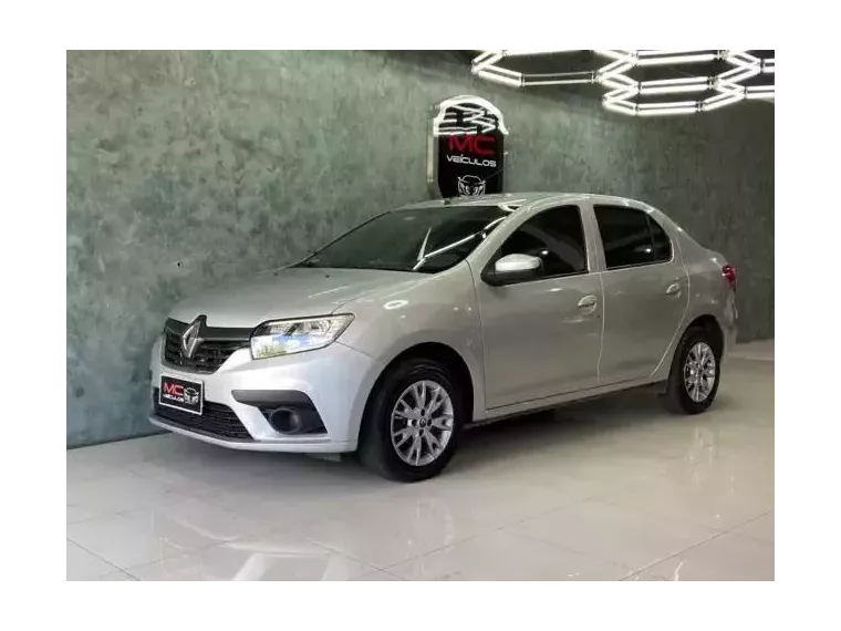 Renault Logan Prata 2