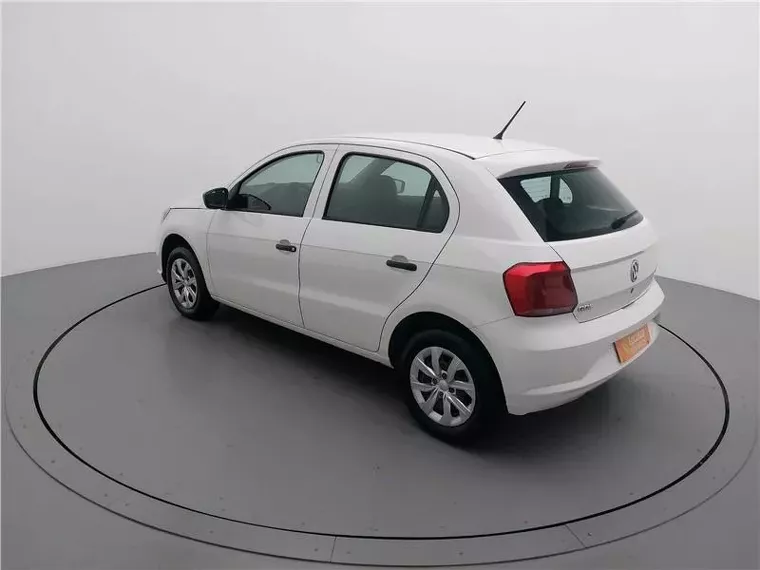 Volkswagen Gol Branco 2