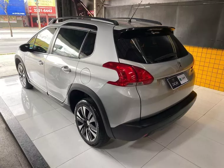 Peugeot 2008 Prata 2