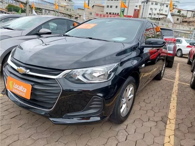 Chevrolet Onix Preto 2