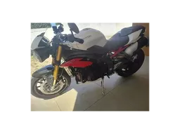 Speed Triple