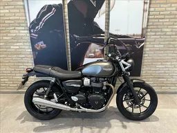 Triumph Street Twin
