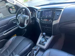 Mitsubishi L200 Triton