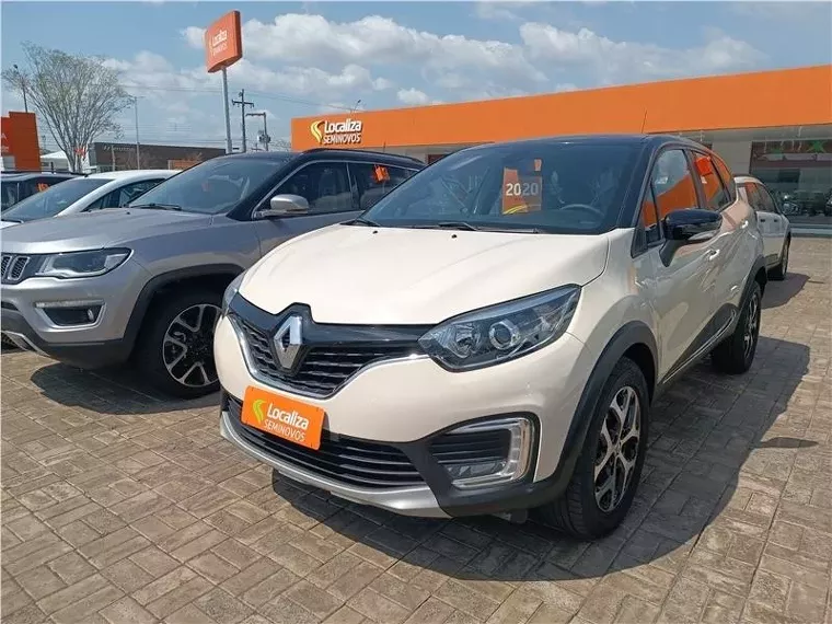 Renault Captur Bege 5