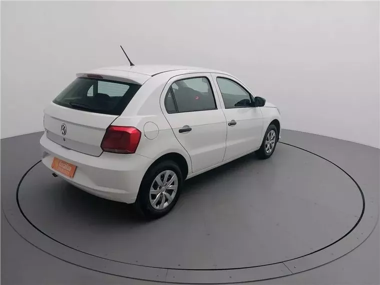 Volkswagen Gol Branco 2